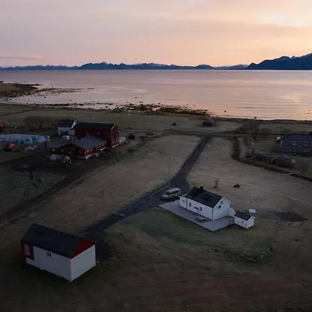 Unique Barnhouse In Amazing Gimsoy In Lofoten *