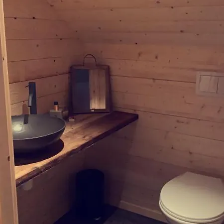 Unique Barnhouse In Amazing Gimsoy In Lofoten Vila