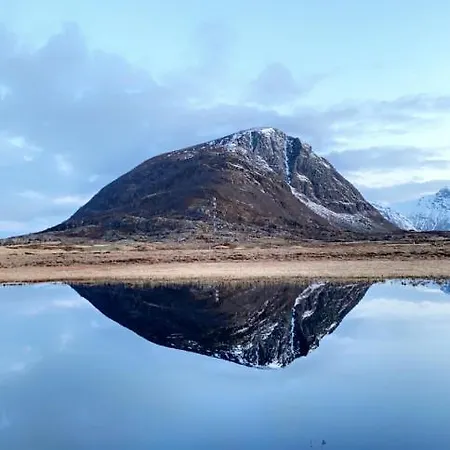 Unique Barnhouse In Amazing Gimsoy In Lofoten