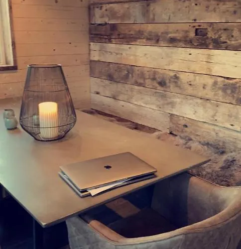 Unique Barnhouse In Amazing Gimsoy In Lofoten