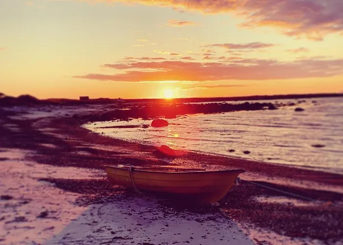 Unique Barnhouse In Amazing Gimsoy In Lofoten Villa *