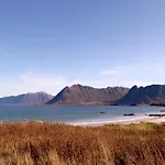 Unique Barnhouse In Amazing Gimsoy In Lofoten Βίλα